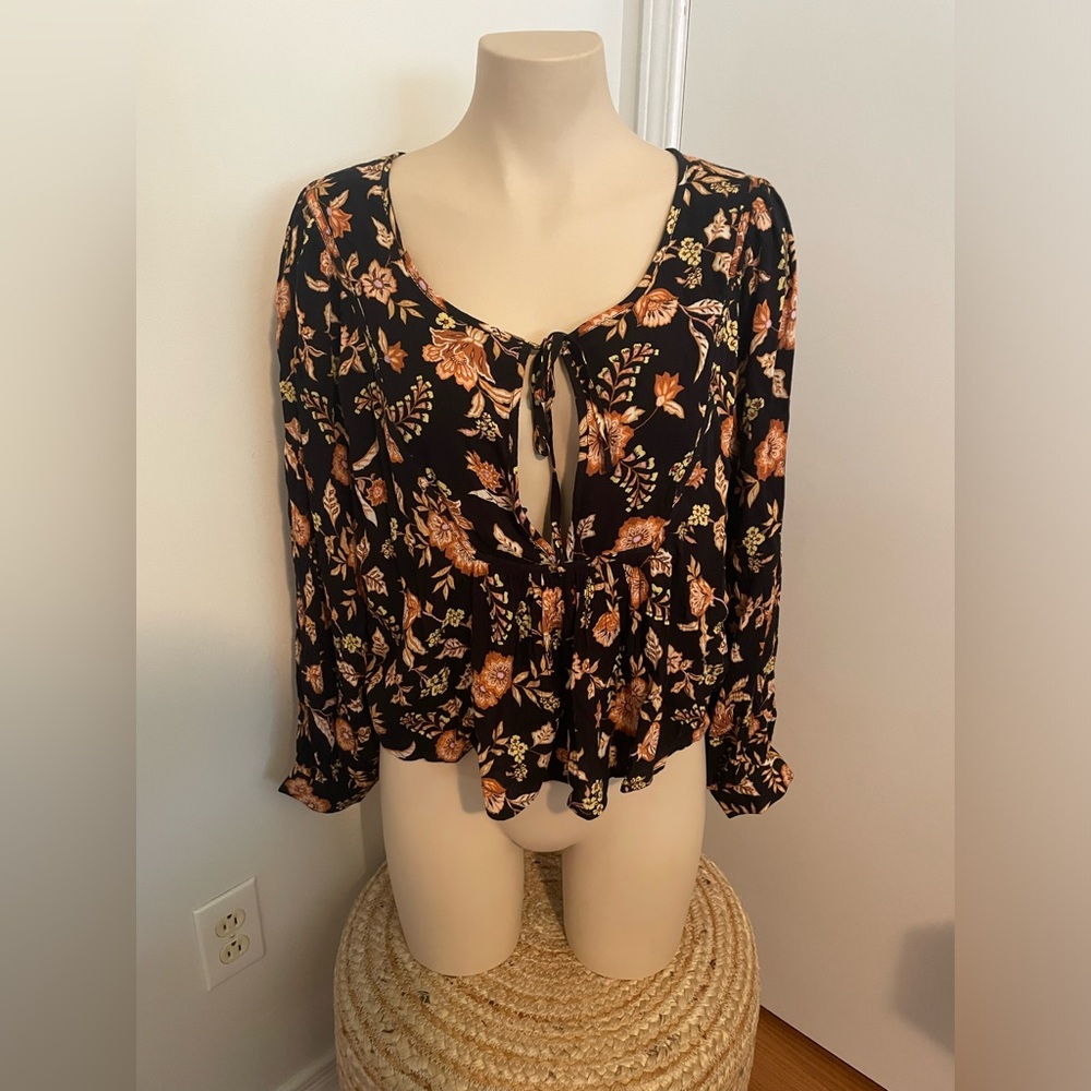 Boho billabong flowy top